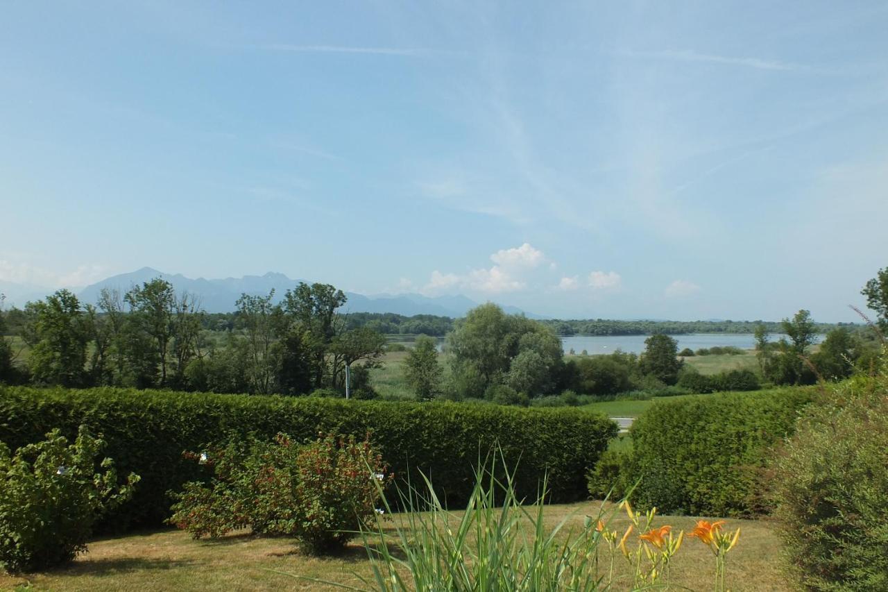 Haus Chiemseeblick Hotell Grabenstätt Exteriör bild